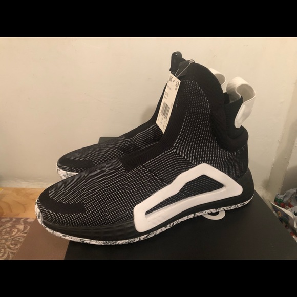 adidas shoes size 12